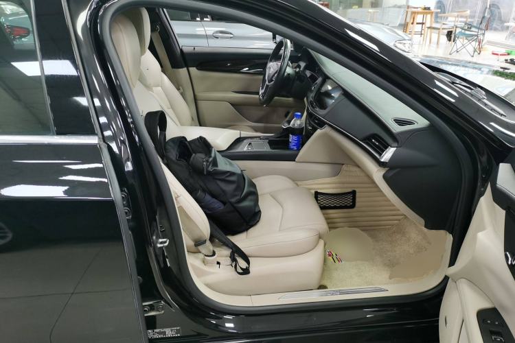 Used Cadillac CT6 2016 28T Fashion Edition Right Front Seat