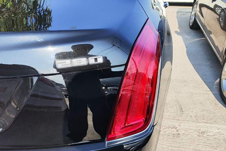 Used Cadillac CT6 2016 28T Elite Edition Right Rear Taillight