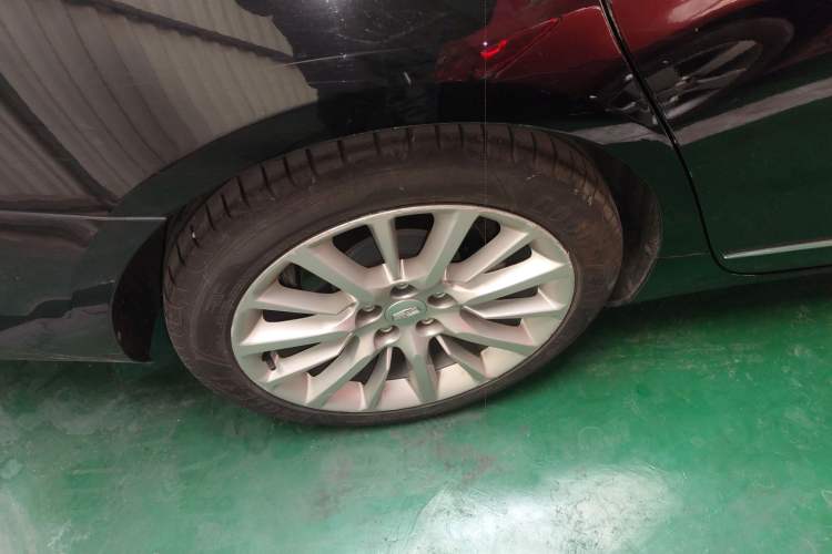 Used Cadillac CT6 2016 40T Leading Model Right Rear Wheel Hub