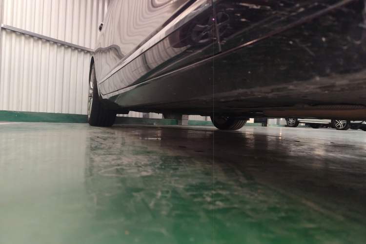 Used Cadillac CT6 2016 40T Leading Model Right Side Sill