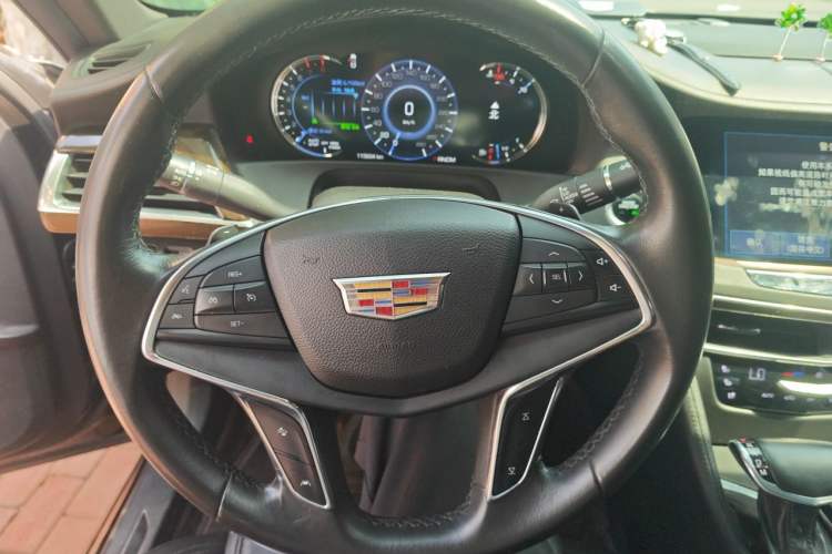 Used Cadillac CT6 2016 28T Luxury Model Steering Wheel