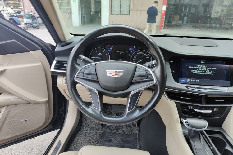 Used Cadillac CT6 2016 28T Fashion Edition Steering Wheel