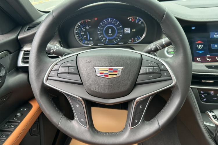 Used Cadillac CT6 2016 28T Leading Model Steering Wheel