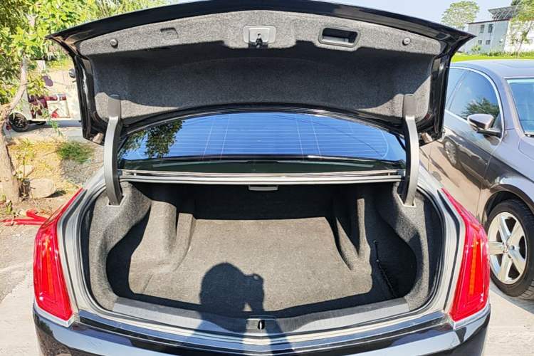 Used Cadillac CT6 2016 28T Elite Edition Trunk