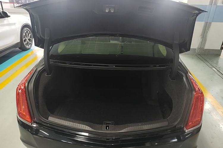 Used Cadillac CT6 2016 28T Fashion Edition Trunk