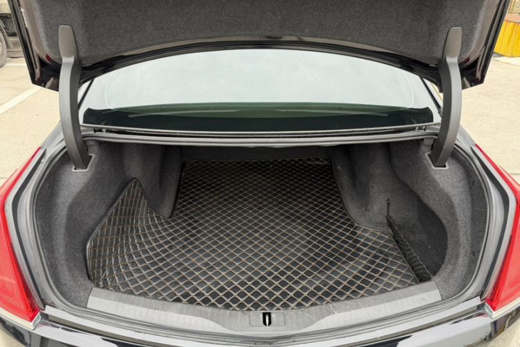 Used Cadillac CT6 2016 40T Platinum Edition Trunk