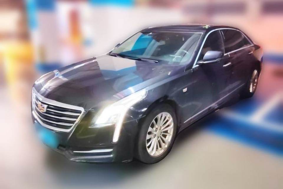 Cadillac CT6 2016