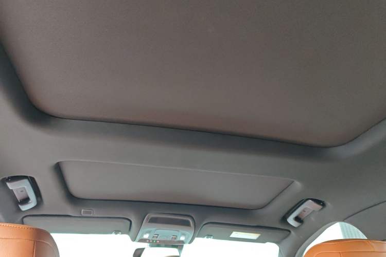 Used Cadillac CT6 2016 28T Leading Model Headliner