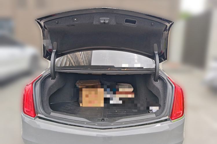 Used Cadillac CT6 2016 28T Leading Model Trunk