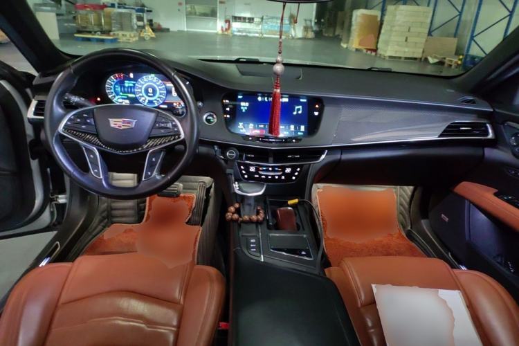 Used Cadillac CT6 2016 28T Leading Model Center Console
