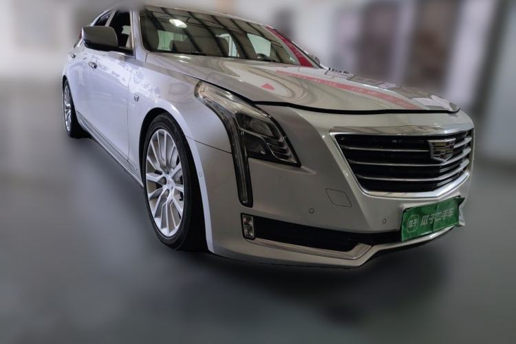 Used Cadillac CT6 2016 28T Leading Model Front Right 45 Deg