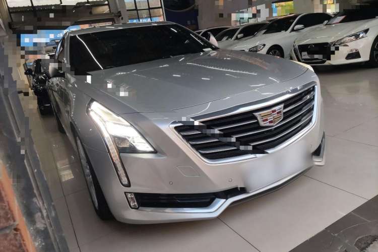 Used Cadillac CT6 2016 28T Leading Model Front Right 45 Deg