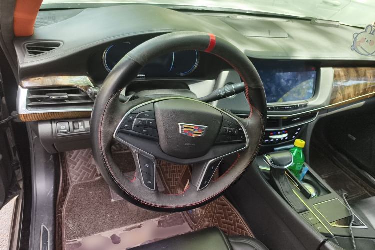 Used Cadillac CT6 2016 28T Luxury Model Steering Wheel