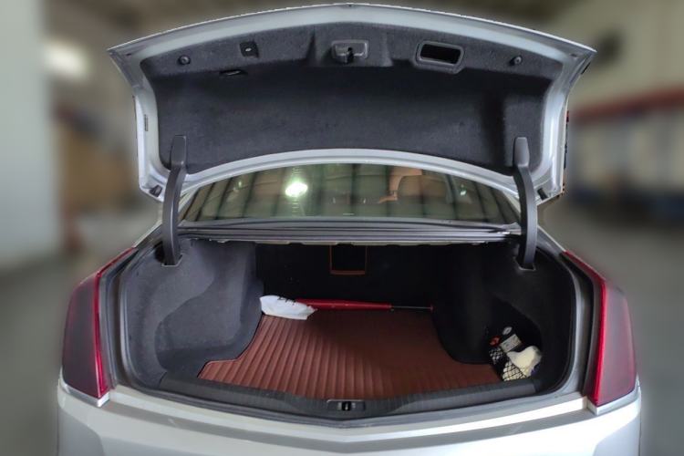Used Cadillac CT6 2016 28T Leading Model Trunk
