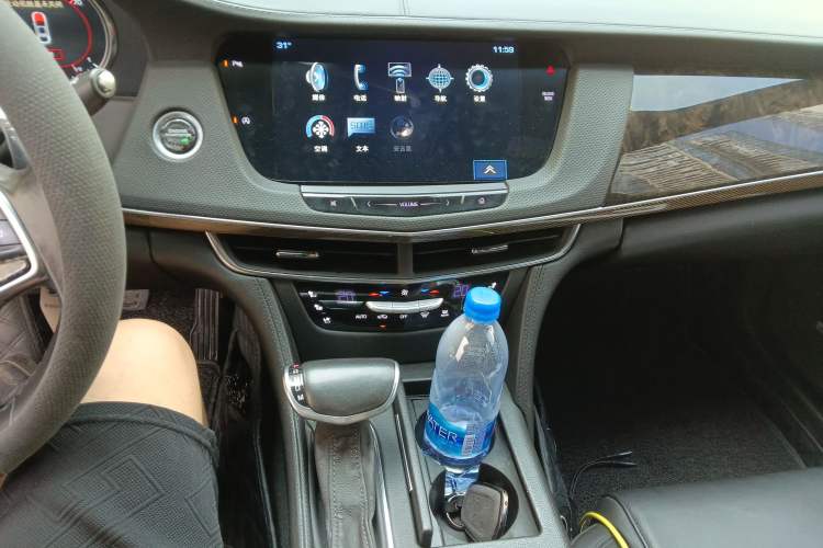 Used Cadillac CT6 2016 40T Luxury Model Audio And AC Panel
