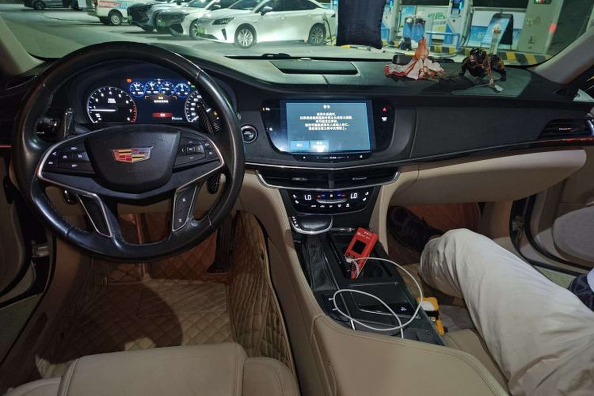 Used Cadillac CT6 2016 28T Elite Edition Center Console