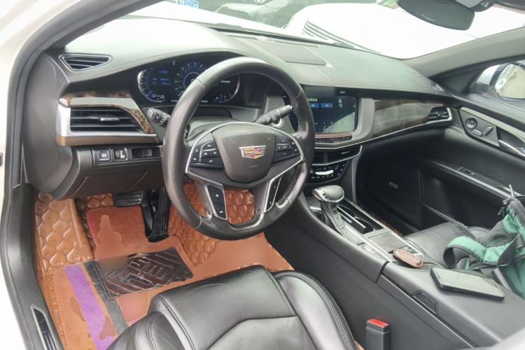 Used Cadillac CT6 2016 28T Luxury Model Center Console