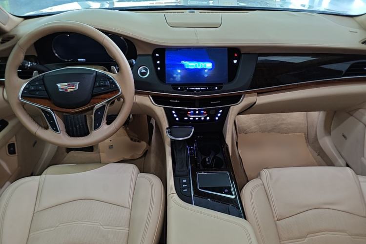 Used Cadillac CT6 2016 28T Platinum Edition Center Console