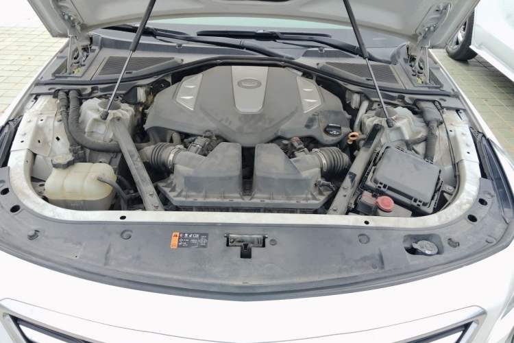 Used Cadillac CT6 2016 40T Luxury Model Engine Bay