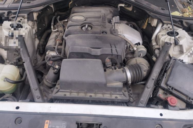 Used Cadillac CT6 2016 28T Luxury Model Engine Bay