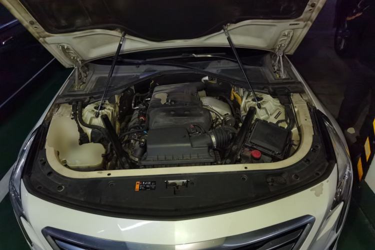 Used Cadillac CT6 2016 28T Luxury Model Engine Bay