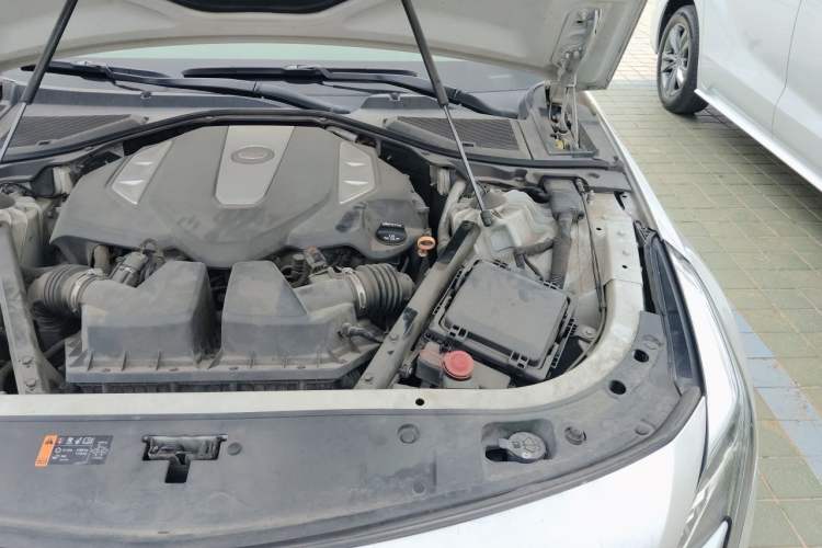 Used Cadillac CT6 2016 40T Luxury Model Engine Bay Left