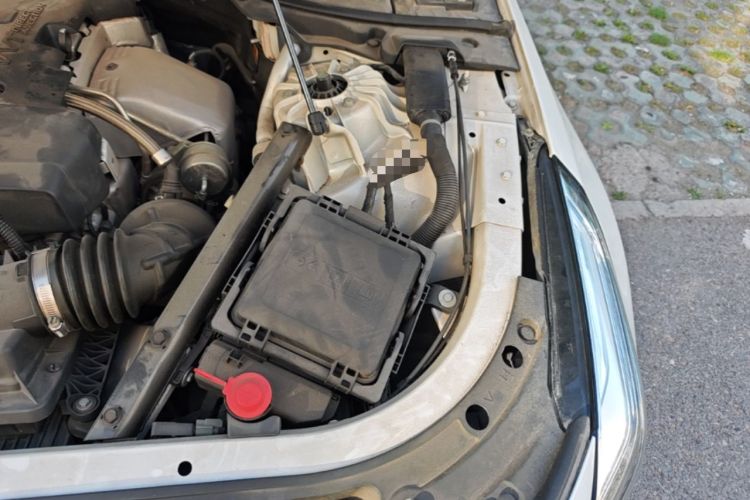 Used Cadillac CT6 2016 28T Luxury Model Engine Bay Left