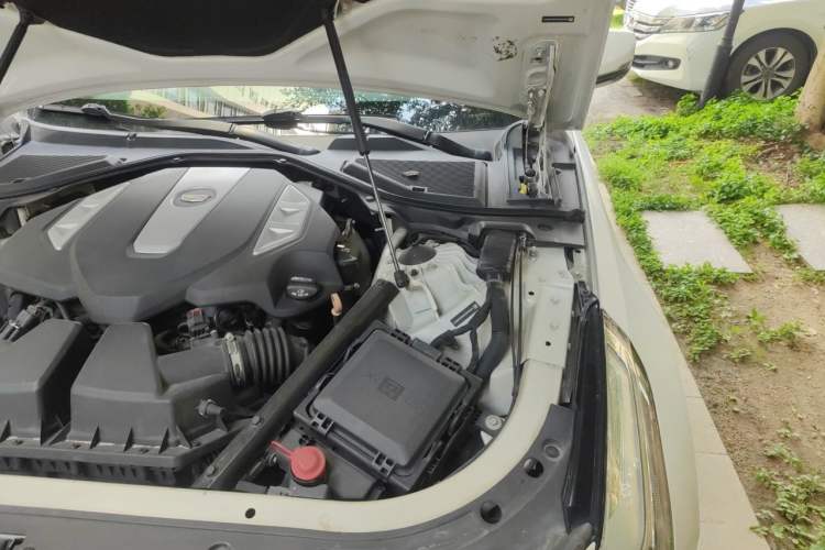 Used Cadillac CT6 2016 40T Luxury Model Engine Bay Left