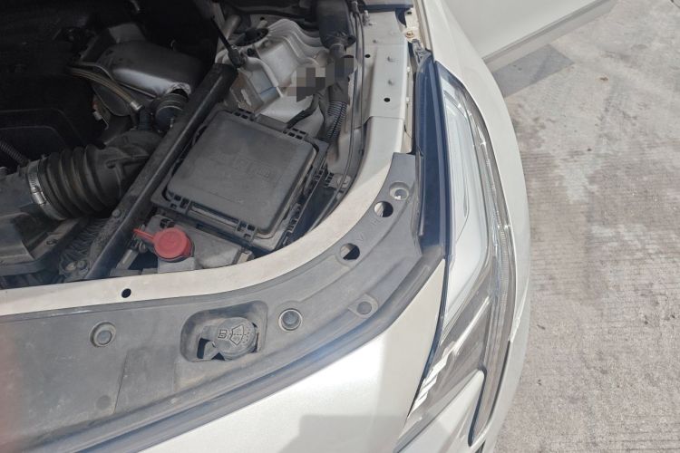 Used Cadillac CT6 2016 28T Luxury Model Engine Bay Left