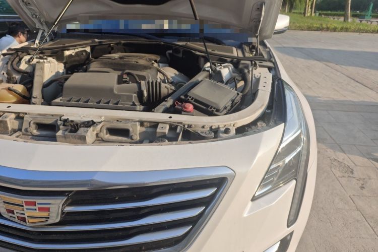Used Cadillac CT6 2016 28T Fashion Edition Engine Bay Left
