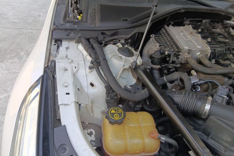 Used Cadillac CT6 2016 40T Luxury Model Engine Bay Right