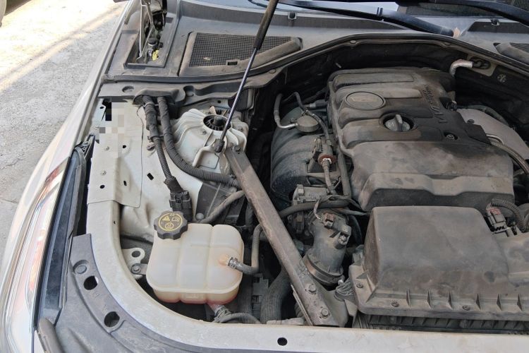 Used Cadillac CT6 2016 28T Luxury Model Engine Bay Right