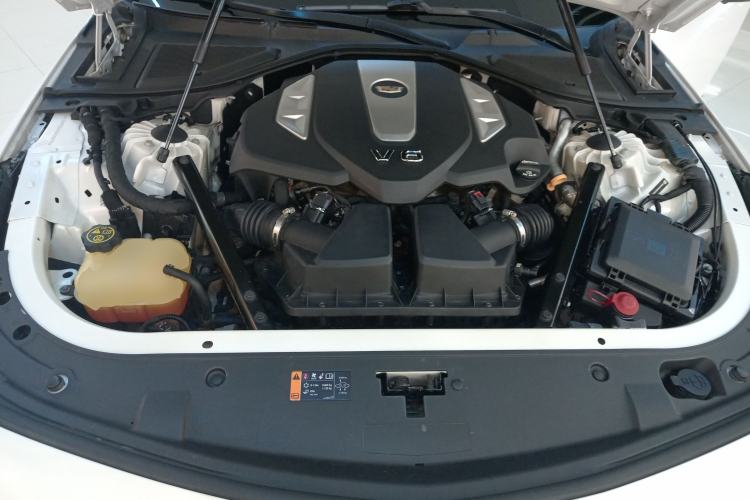 Used Cadillac CT6 2016 40T Luxury Model Engine Bay