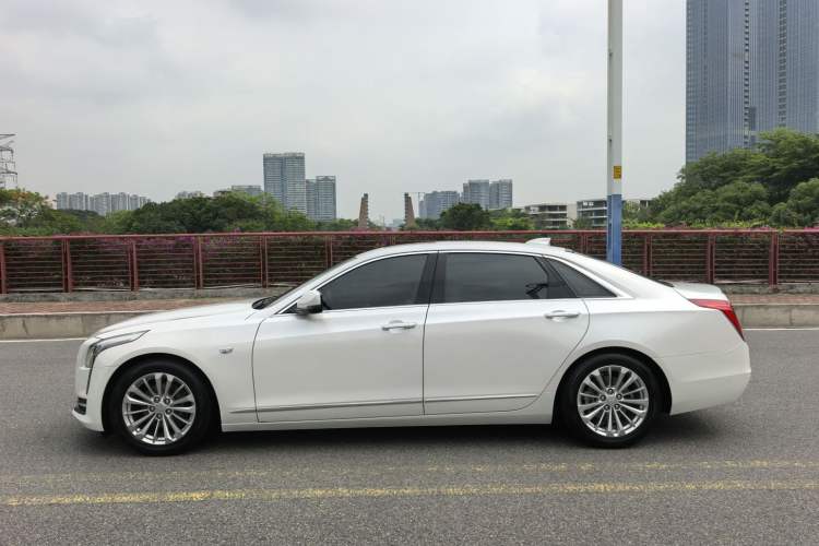Used Cadillac CT6 2016 28T Fashion Edition Exterior 11