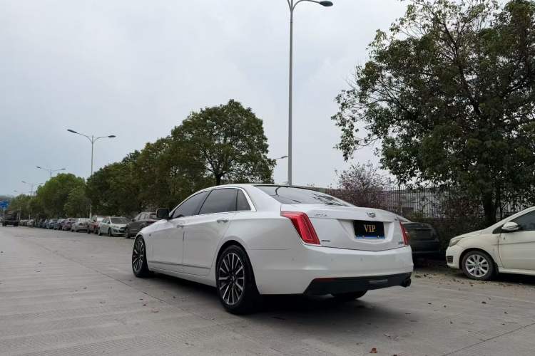 Used Cadillac CT6 2016 28T Leading Model Exterior 3
