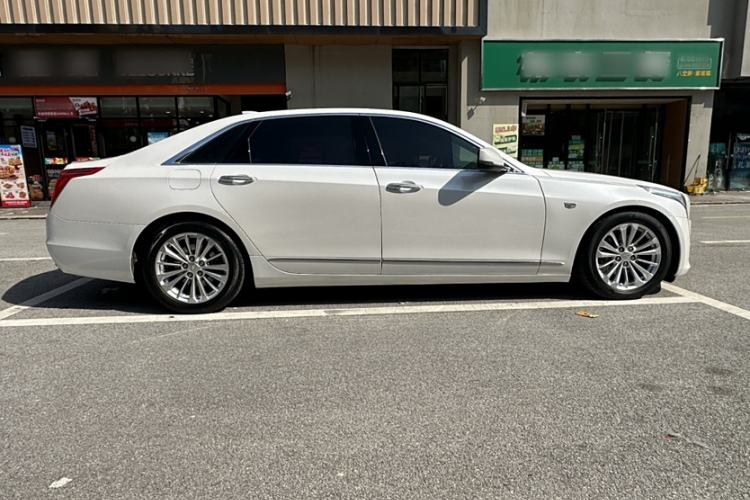 Used Cadillac CT6 2016 28T Luxury Model Exterior 3