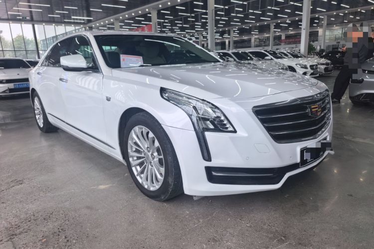 Used Cadillac CT6 2016 28T Elite Edition Front Right 45 Deg