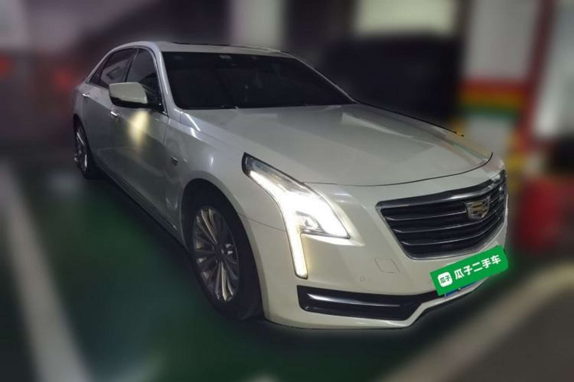 Used Cadillac CT6 2016 28T Luxury Model Front Right 45 Deg