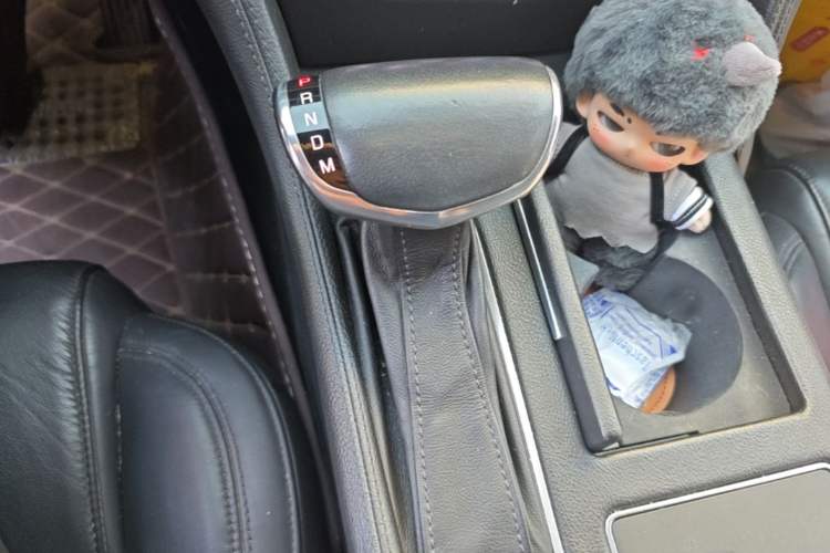Used Cadillac CT6 2016 28T Luxury Model Gear Lever