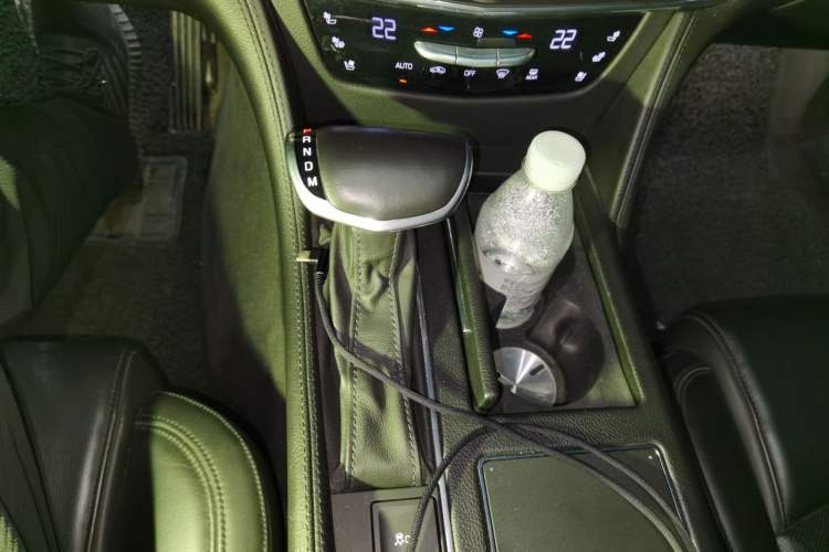 Used Cadillac CT6 2016 28T Luxury Model Gear Lever