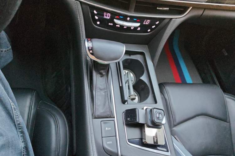 Used Cadillac CT6 2016 40T Luxury Model Gear Lever