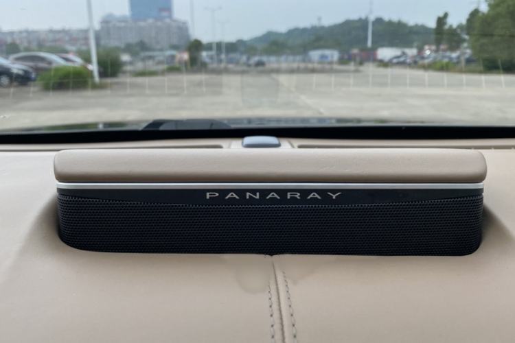Used Cadillac CT6 2016 28T Platinum Edition Interior 1