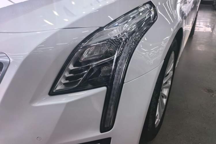 Used Cadillac CT6 2016 28T Elite Edition Left Front Headlight