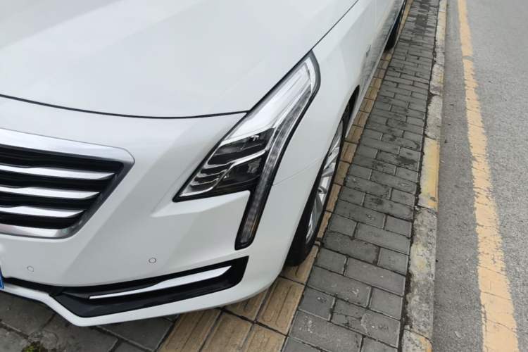 Used Cadillac CT6 2016 28T Luxury Model Left Front Headlight