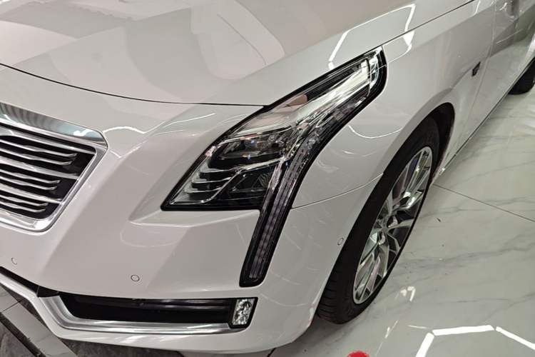 Used Cadillac CT6 2016 28T Platinum Edition Left Front Headlight