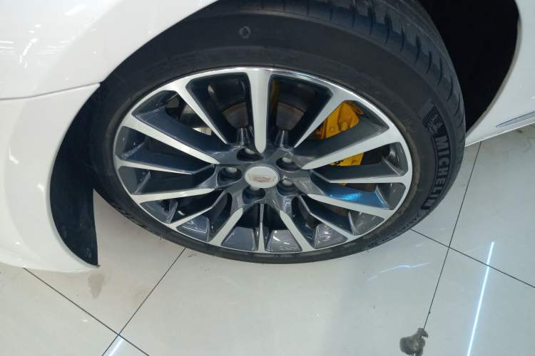 Used Cadillac CT6 2016 40T Luxury Model Left Front Wheel Hub
