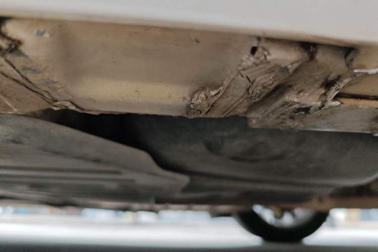 Used Cadillac CT6 2016 28T Fashion Edition Left Side Sill