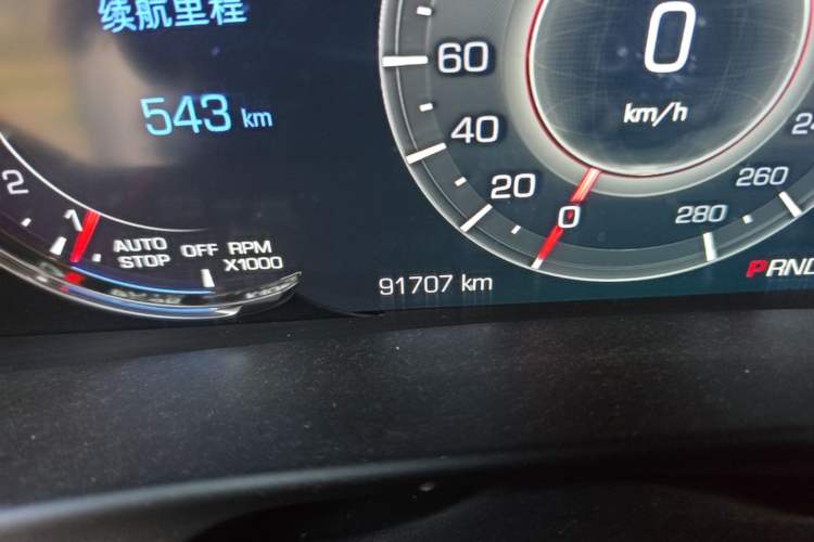 Used Cadillac CT6 2016 28T Luxury Model Odometer Close Up