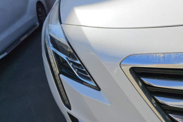 Used Cadillac CT6 2016 40T Luxury Model Right Front Headlight