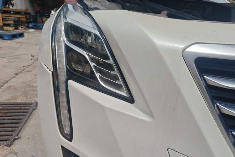 Used Cadillac CT6 2016 28T Luxury Model Right Front Headlight